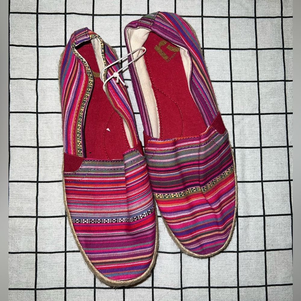Report espadrille flats